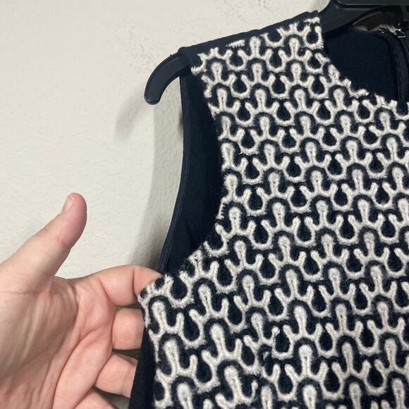 Derek Lam 6 Crochet Lace Shell Knit Wool Sweater Vest Black Geometric Sleeveless - Picture 2 of 8